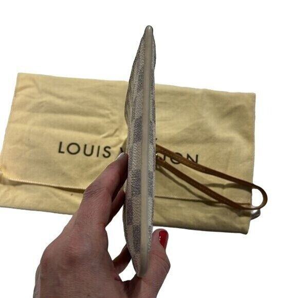 Louis Vuitton Pochette Damier Azur MM Wrist Strap Wristlet - Picture 11 of 12